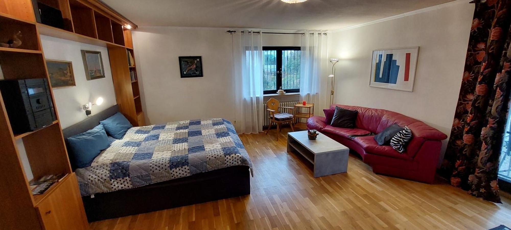 Grosszuegige Wohnung Mit Terrasse Wuerzburg, Zell Zell am Main Luaran gambar